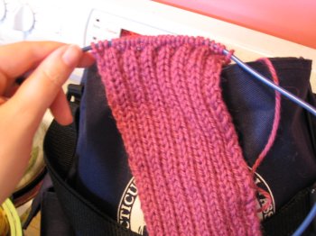 Ribbed Scarf with detail